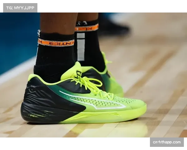 阿迪达斯与PUMA在NBA球星签名鞋市场的份额争夺战 阿迪达斯与PUMA在NBA球星签名鞋市场的份额争夺战