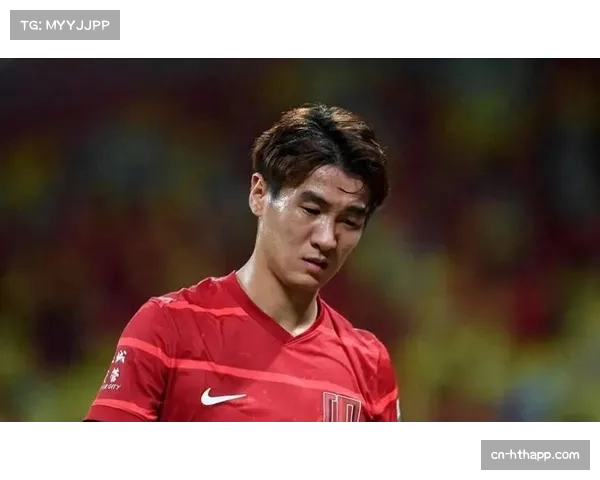 韦世豪留队成都蓉城,拒绝云南玉昆挖角邀请